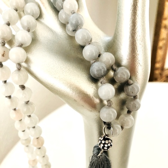 Vintage Natural Ombré Jade Tassel Necklace - Picture 5 of 17